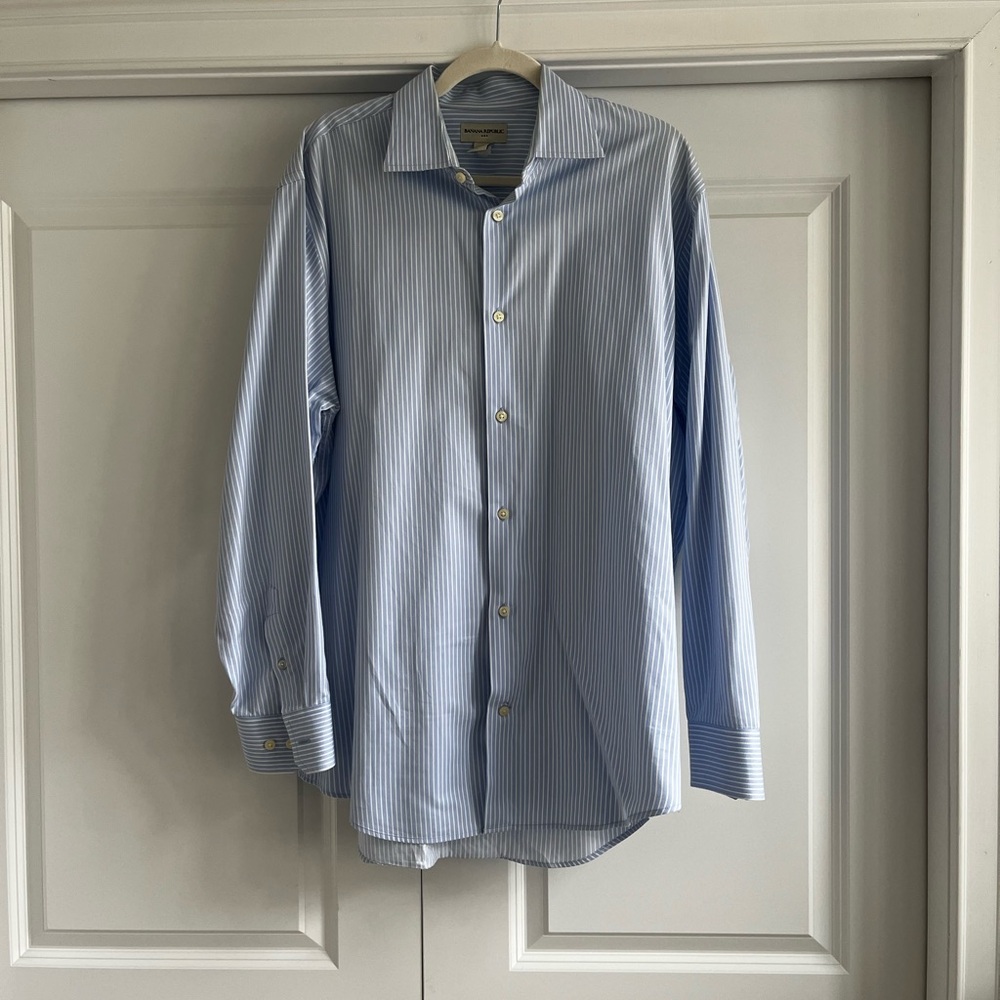Banana Republic Light Blue Pinstripe Dress Shirt